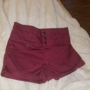 👓 High waist Maroon shorts